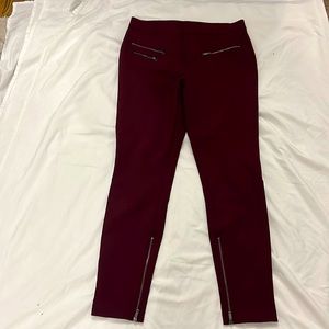 GAP pinot noir Techy Moto Leggings with Zip Detail - size 10